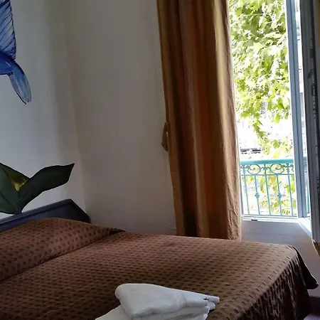 伊维利亚酒店 尼斯